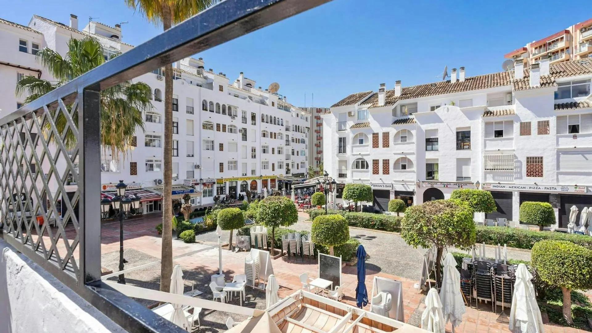 Encantador Piso Andaluz En Benalmádena 0*,