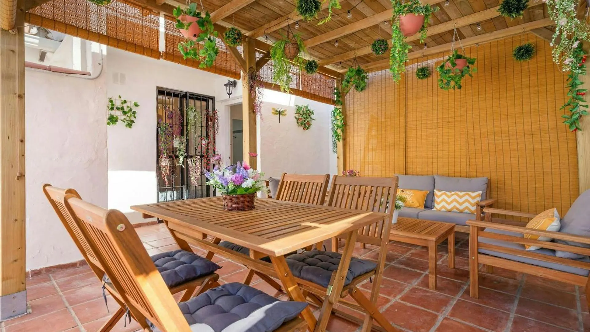 Encantador Piso Andaluz En Benalmádena Apartament