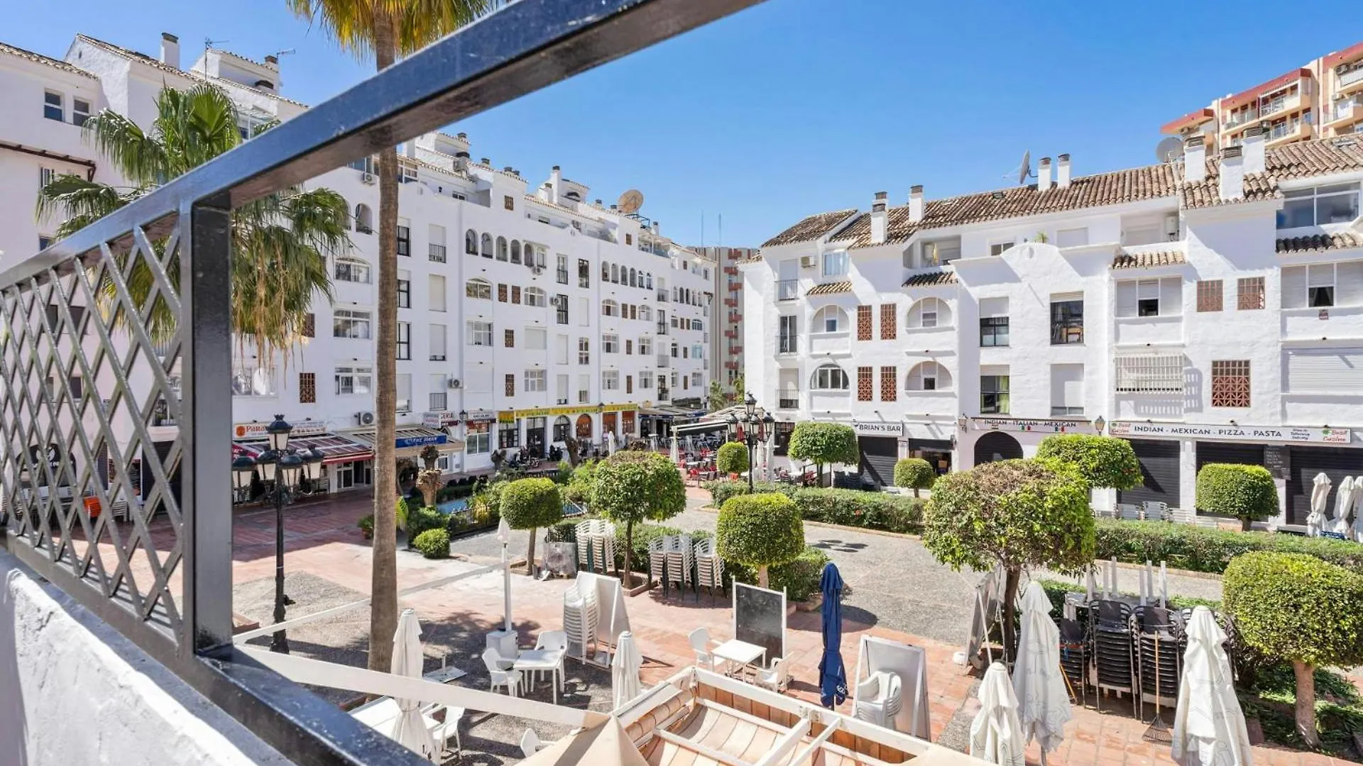 Apartamento Encantador Piso Andaluz En Benalmádena