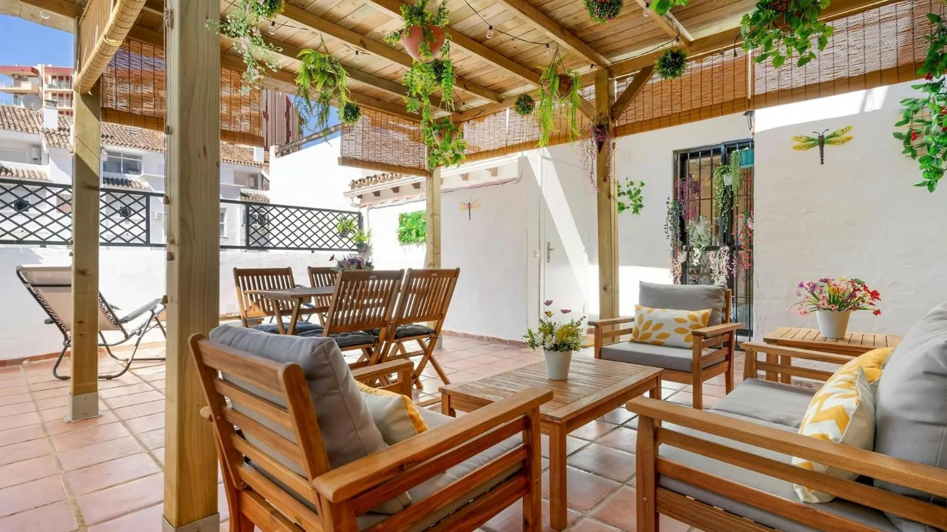 Encantador Piso Andaluz En Benalmádena 0*,